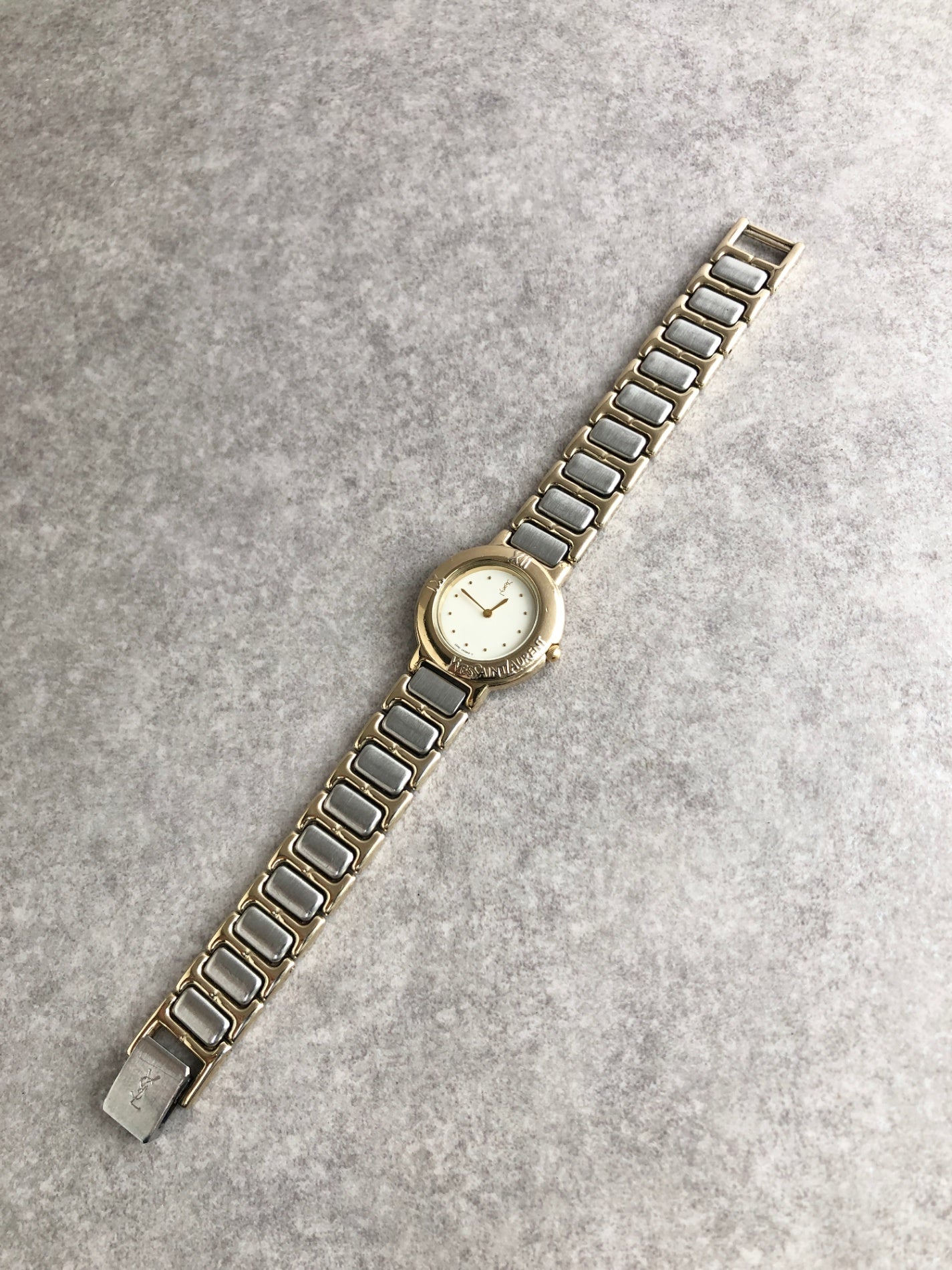 Yves Saint Laurent YSL Logo Watch Gold×Silver Vintage uavgj3