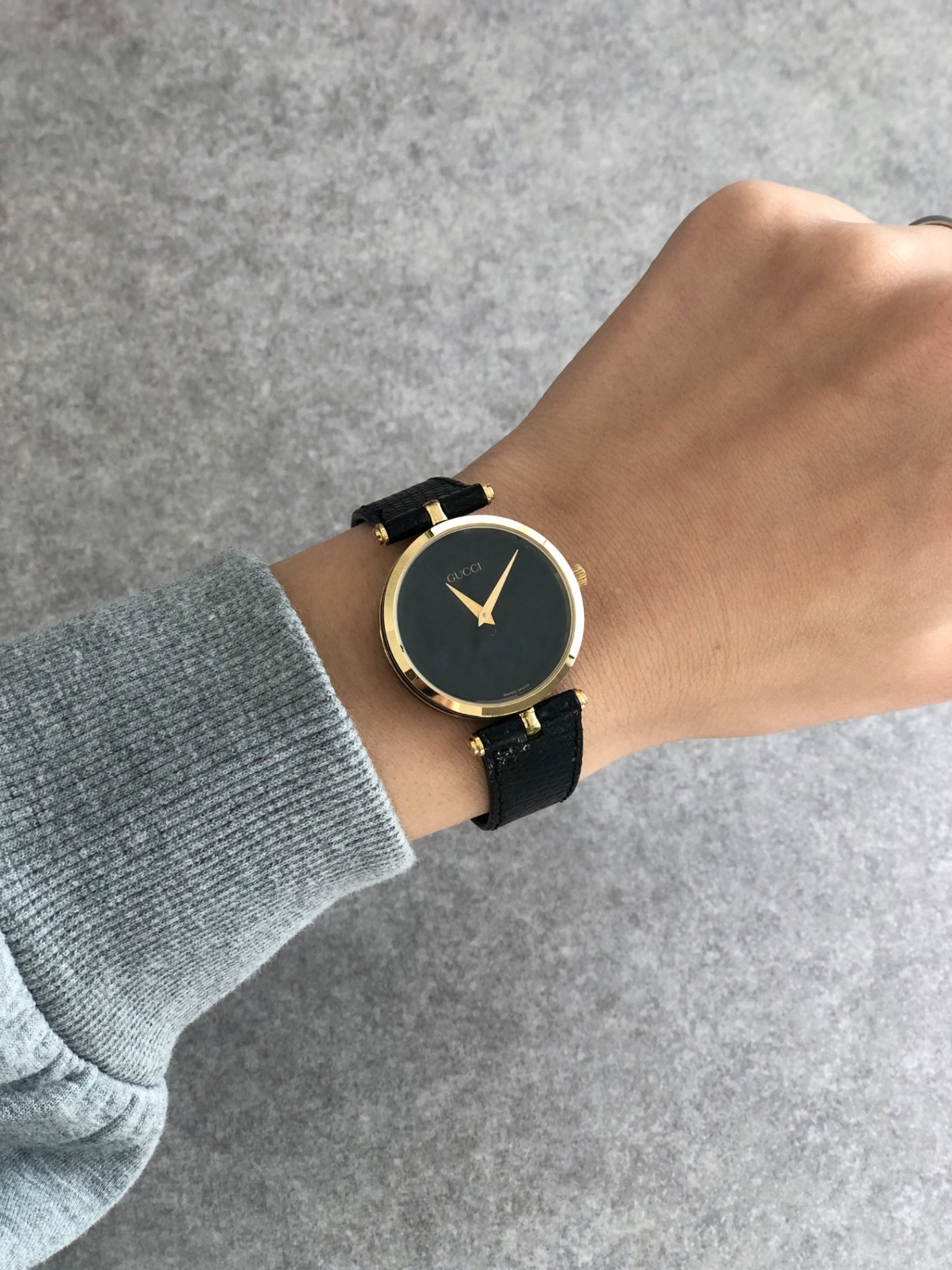GUCCI Quartz Watch Black Vintage gipjhw