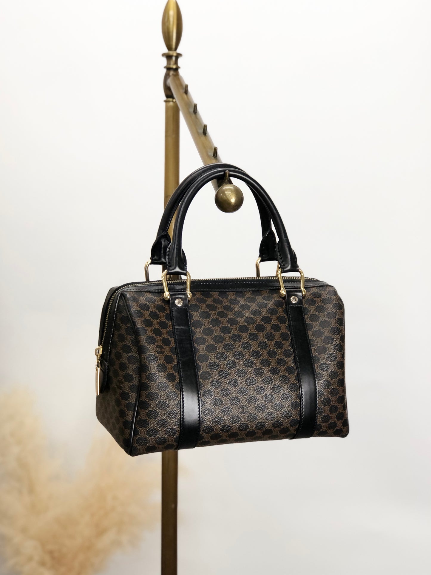 CELINE Macadam Two-way Handbag Shoulder bag Black Vintage ufhk7t