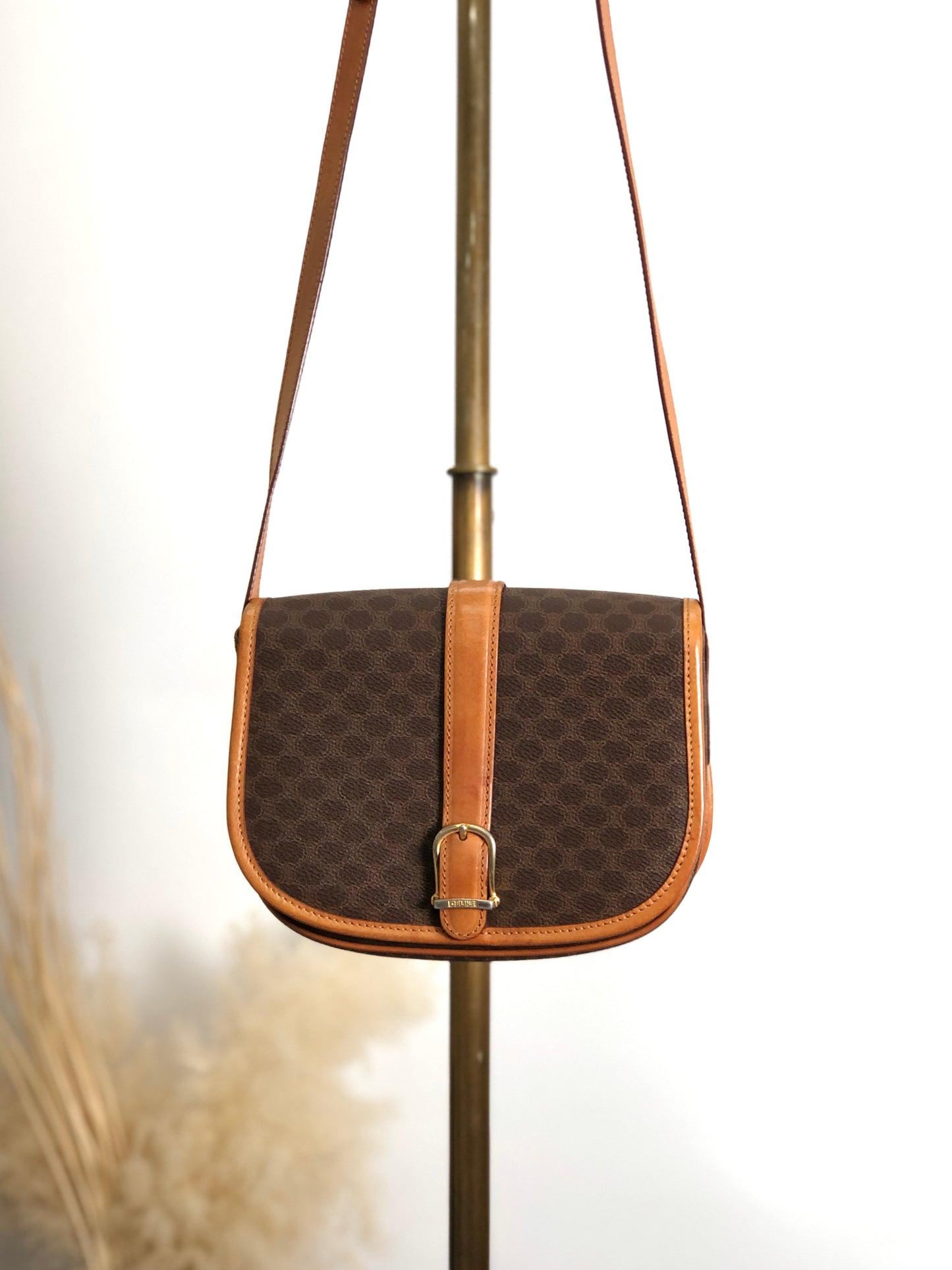 CELINE Macadam Front Buckle Shoulder bag Brown Vintage cabjde