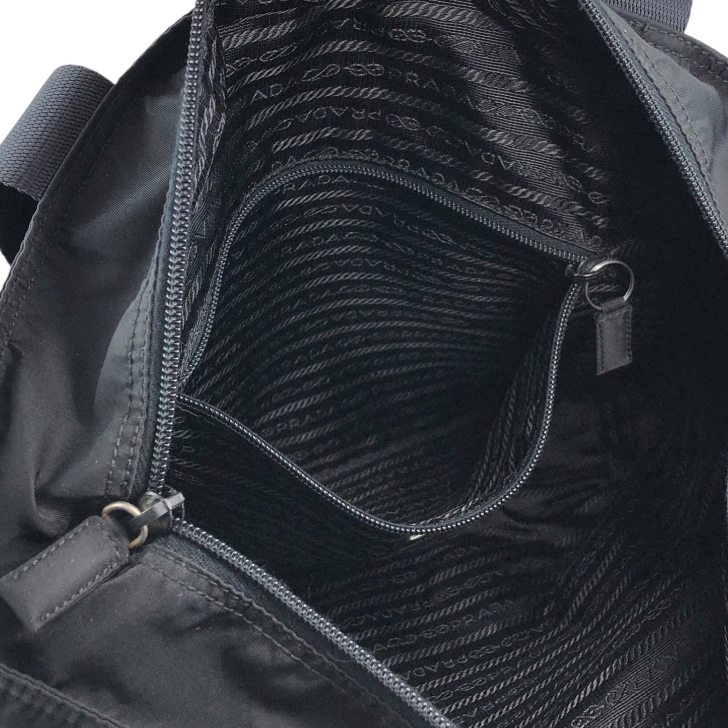 PRADA Tessuto Triangle Logo Totebag Black Vintage f5d8z2