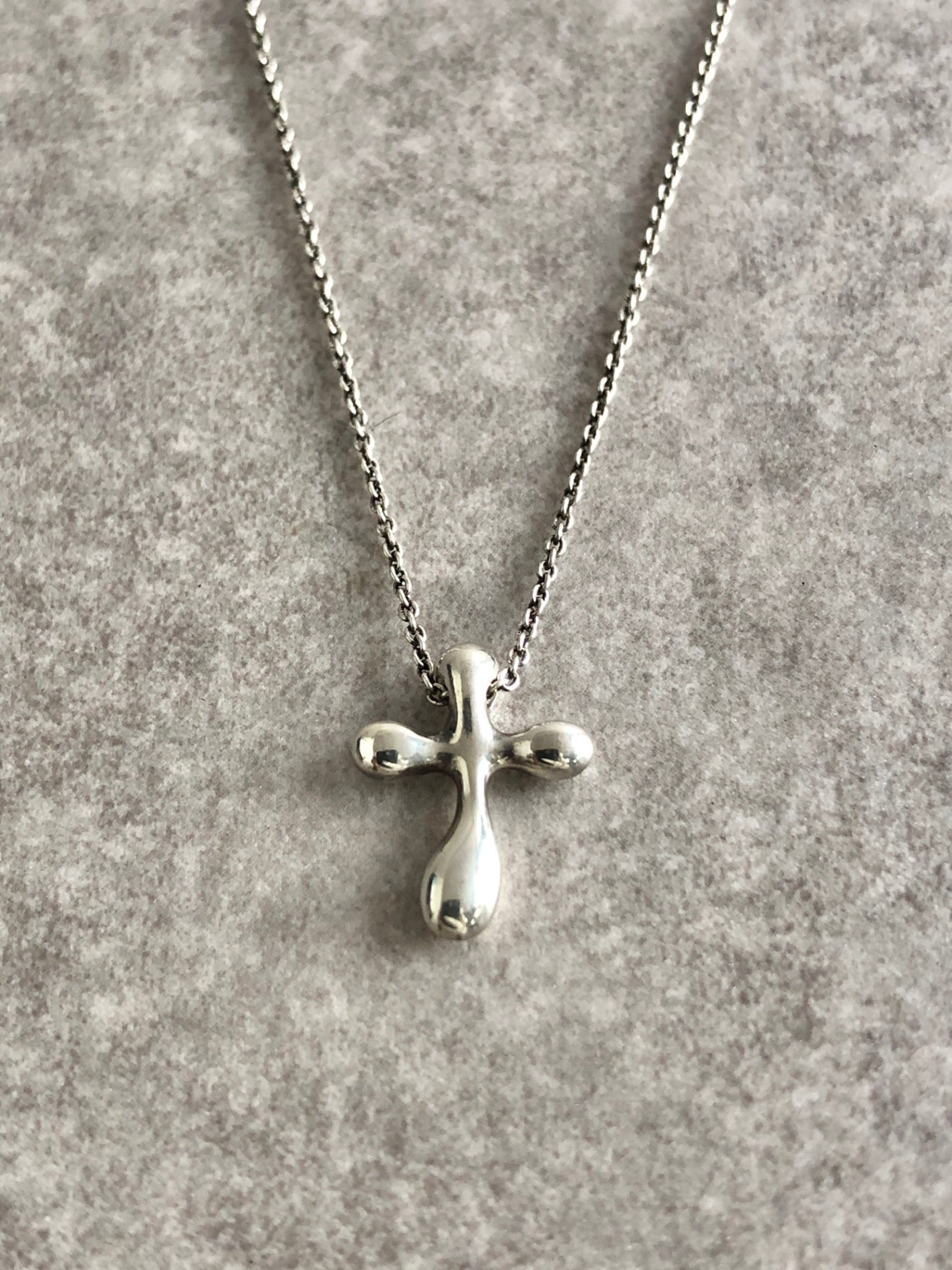 Tiffany & Co. カラーステイ　SV925 Tiffany & Co. SILVER925 Cross Necklace Silver Vintage 2x6dcs