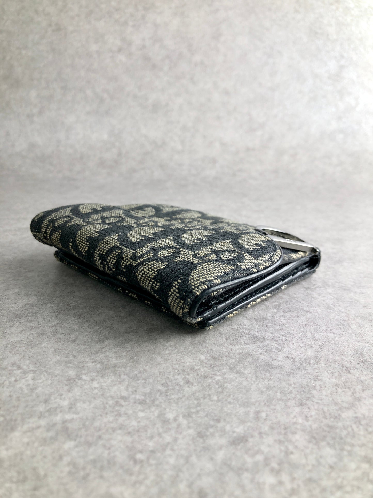 Christian Dior Trotter Folded Wallet Navy Vintage avbpvr