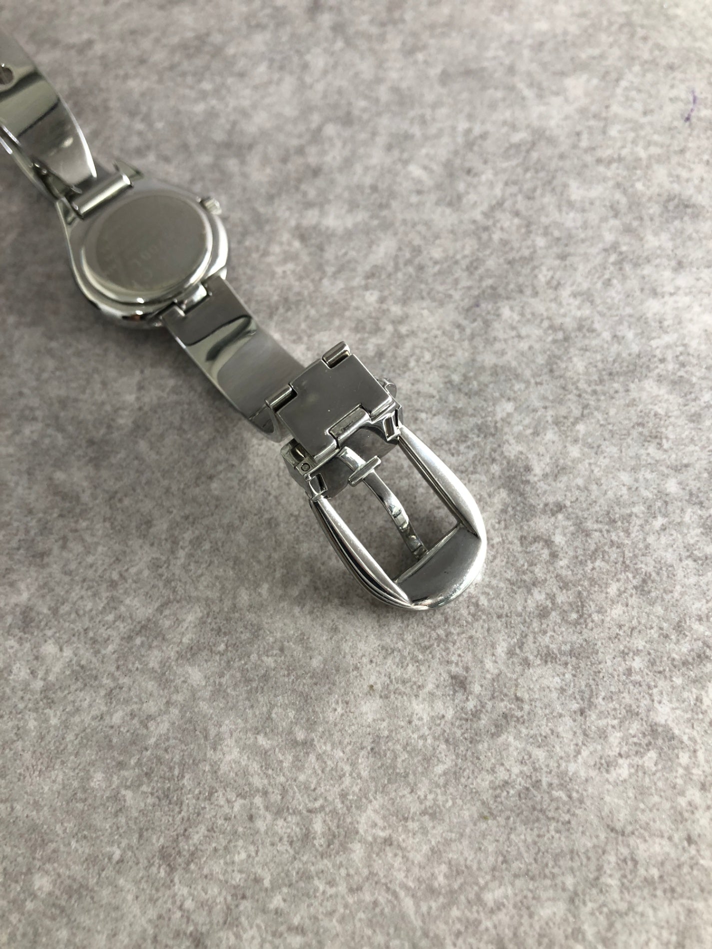 GUCCI Logo Bangle Quartz Watch Silver 6700L Vintage btrc45