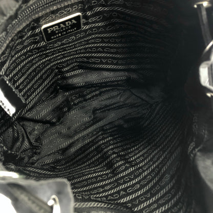PRADA Triangle Logo Nylon Backpack Black Vintage f4v6fg