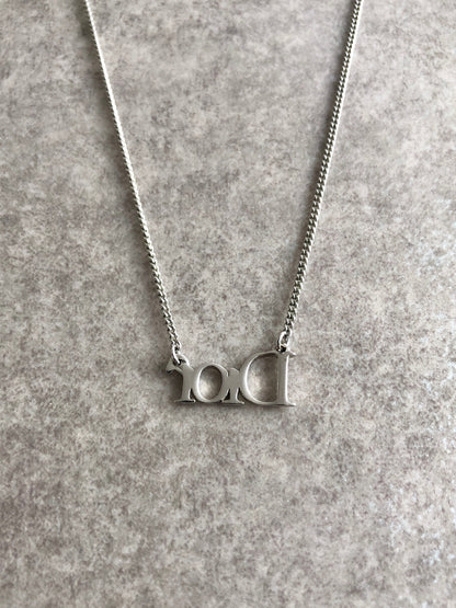 Christian Dior Logo Motif Necklace Silver Vintage fpadj8