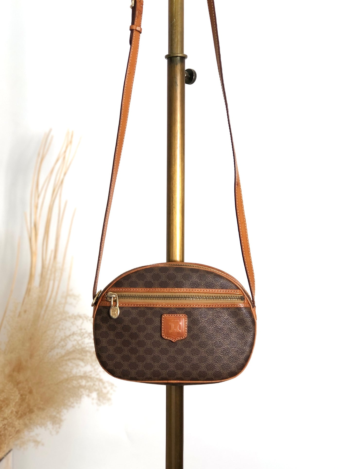 CELINE Macadam Blason Shoulder bag Brown Vintage 6vn8af