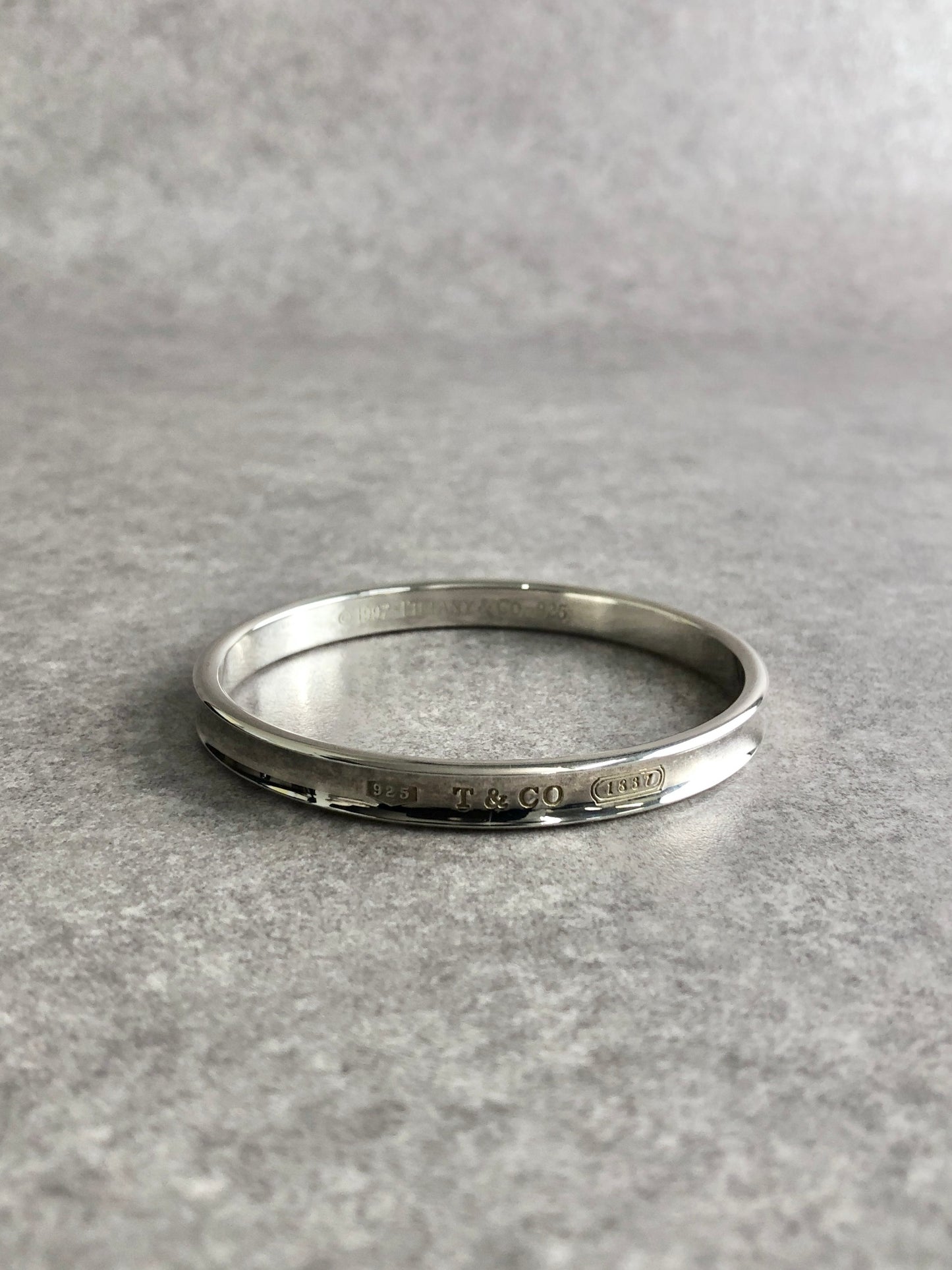 Tiffany & Co. Logo Bangle Silver Vintage 3smedf