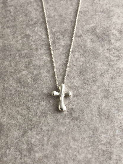 Tiffany & Co. Cross Motif Necklace Silver Vintage p2ghh7