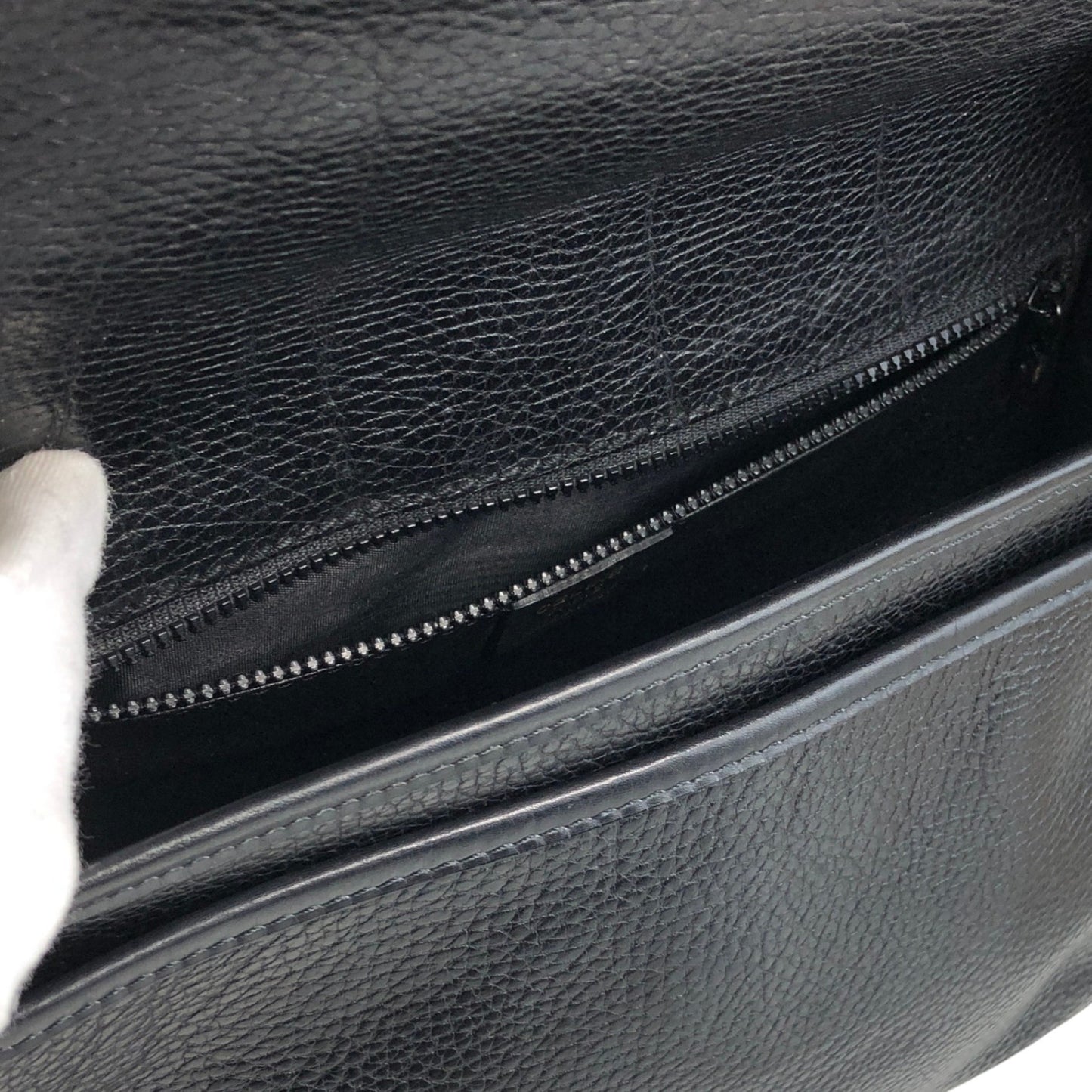 CELINE Blason Front Buckle Shoulder bag Black Vintage 4n3ttr