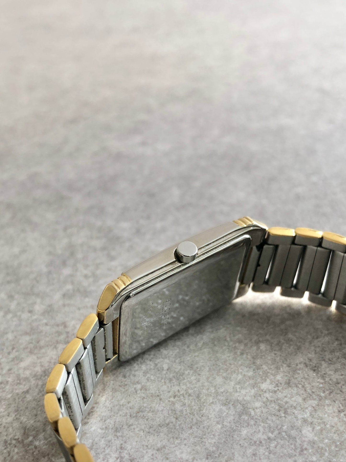 Yves Saint Laurent Quartz Watch Silver×Gold 5421-H08789Y Vintage xvmrug