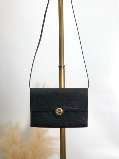 LOUIS VUITTON Epi Shoulder bag Black Vintage n8324t