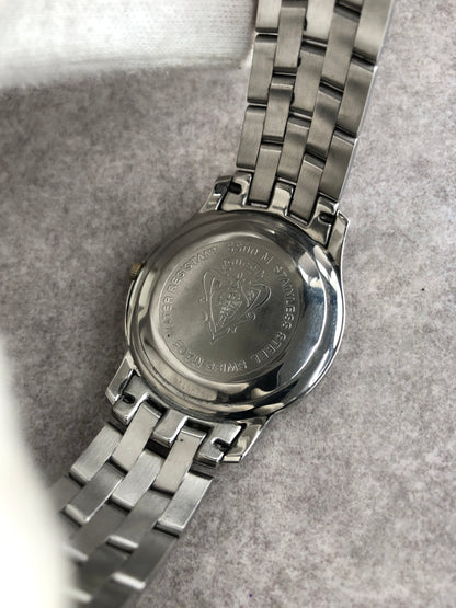 GUCCI Logo Quartz Watch Silver×Black 5500M Vintage cuwdx2