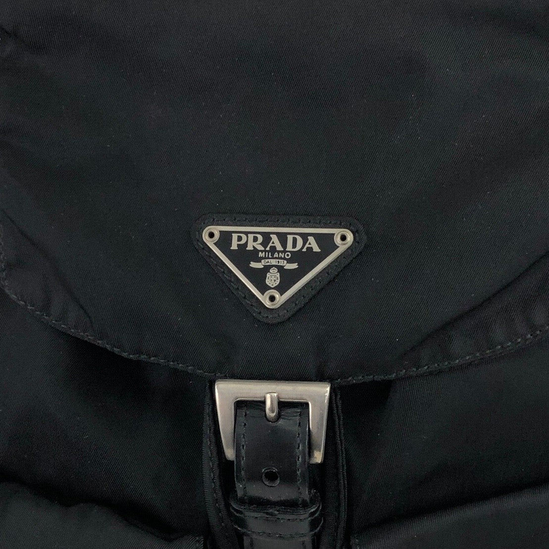 PRADA Triangle Logo Backpack Black Vintage 82dthm