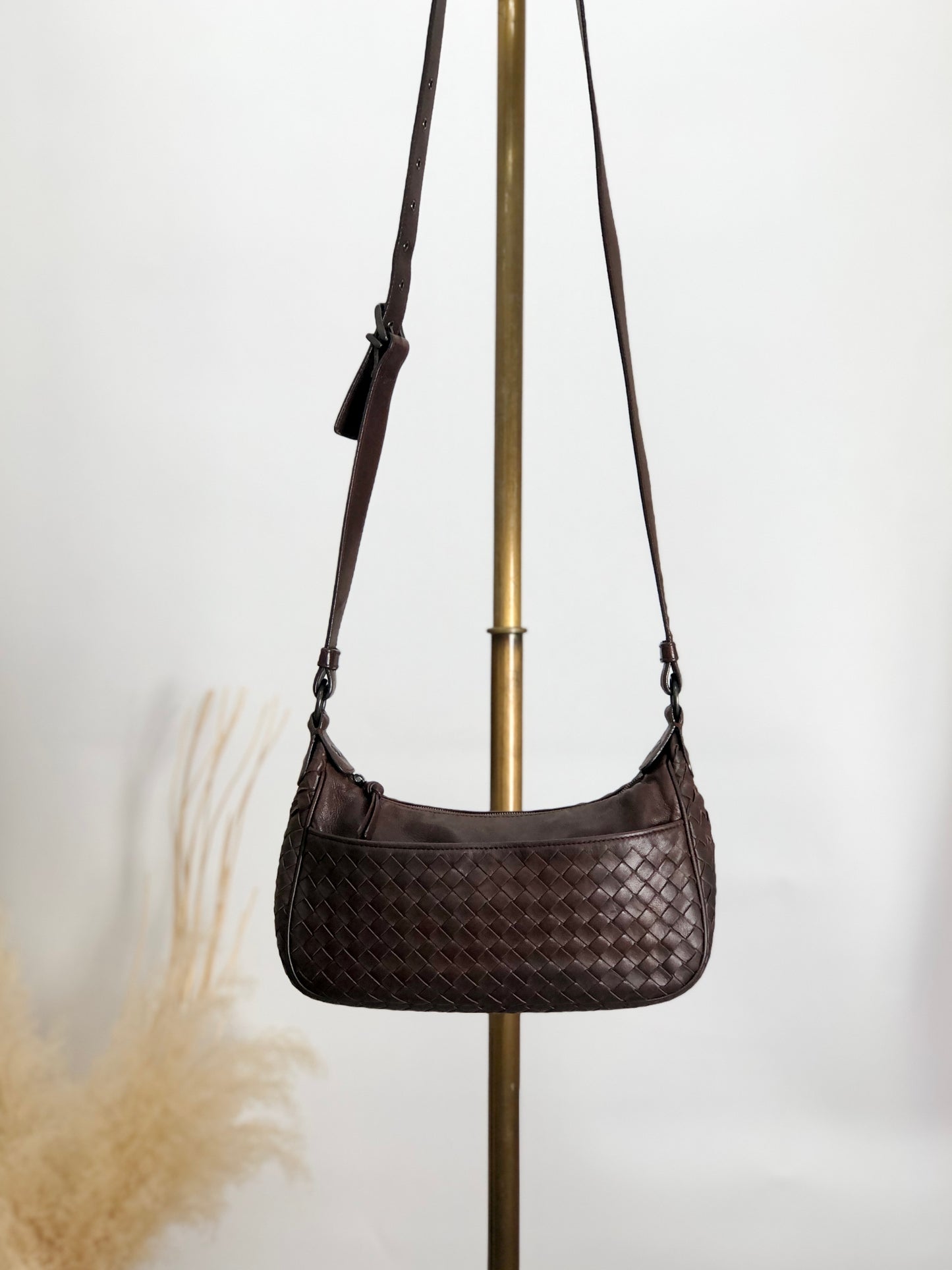 Bottega Veneta Intrecciato Crossbody Shoulder bag Brown Vintage erixfu