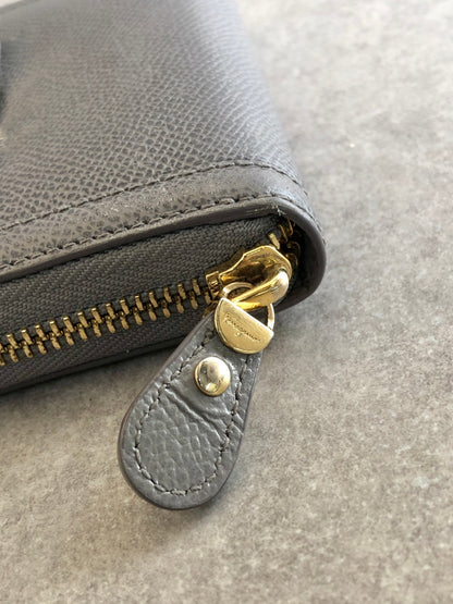 Salvatore Ferragamo Vala Ribbon Coin Purse Card holder Gray Vintage bvh27m