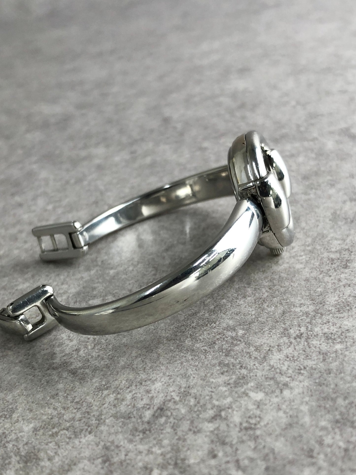 GUCCI Watch Silver 1400L Vintage hzfia7