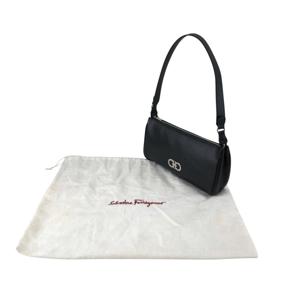 Salvatore Ferragamo Gancini Shoulder bag Black Vintage 52xyvd