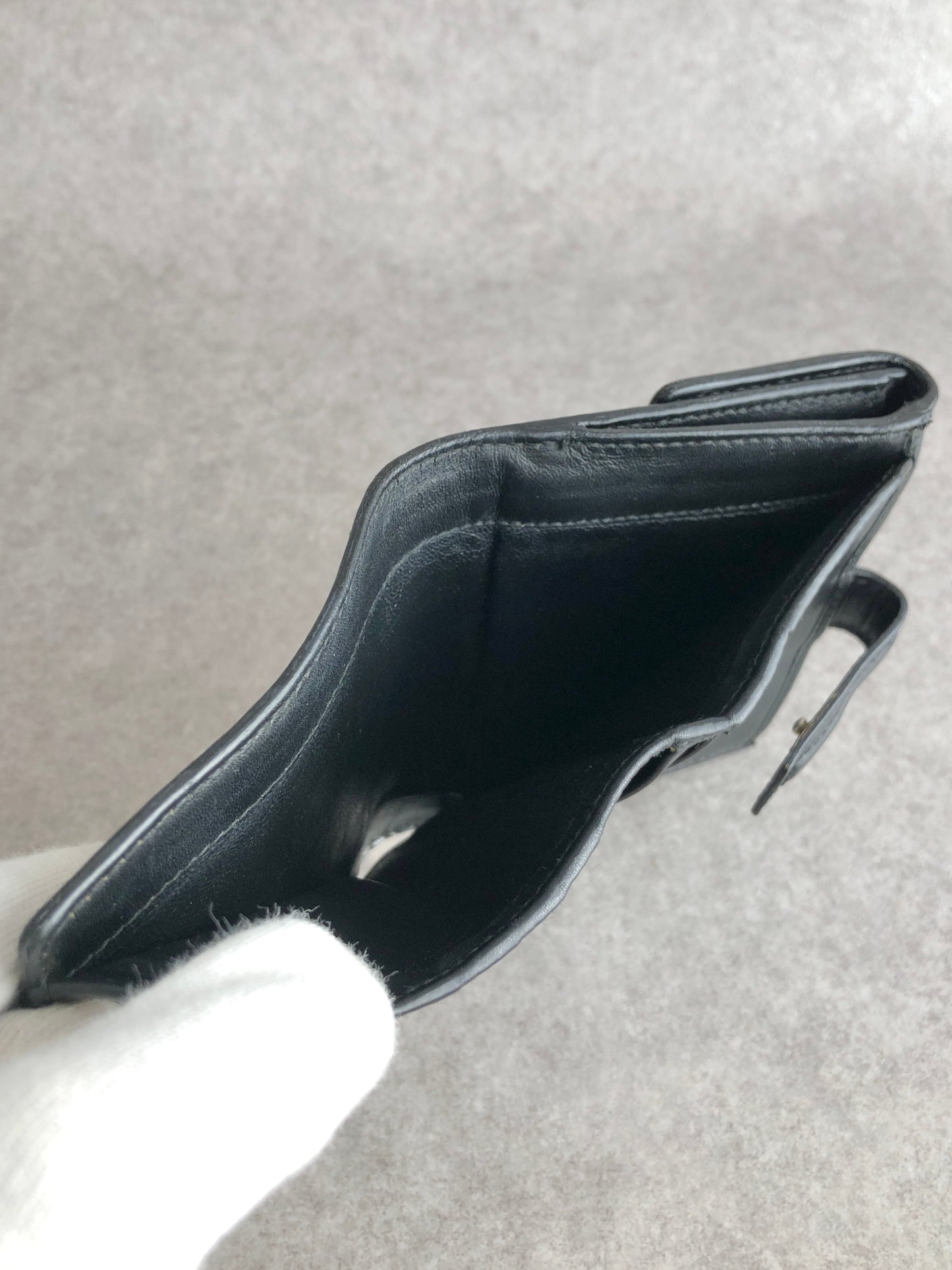 GUCCI GG Canvas Folded Wallet Black Vintage gbusf3