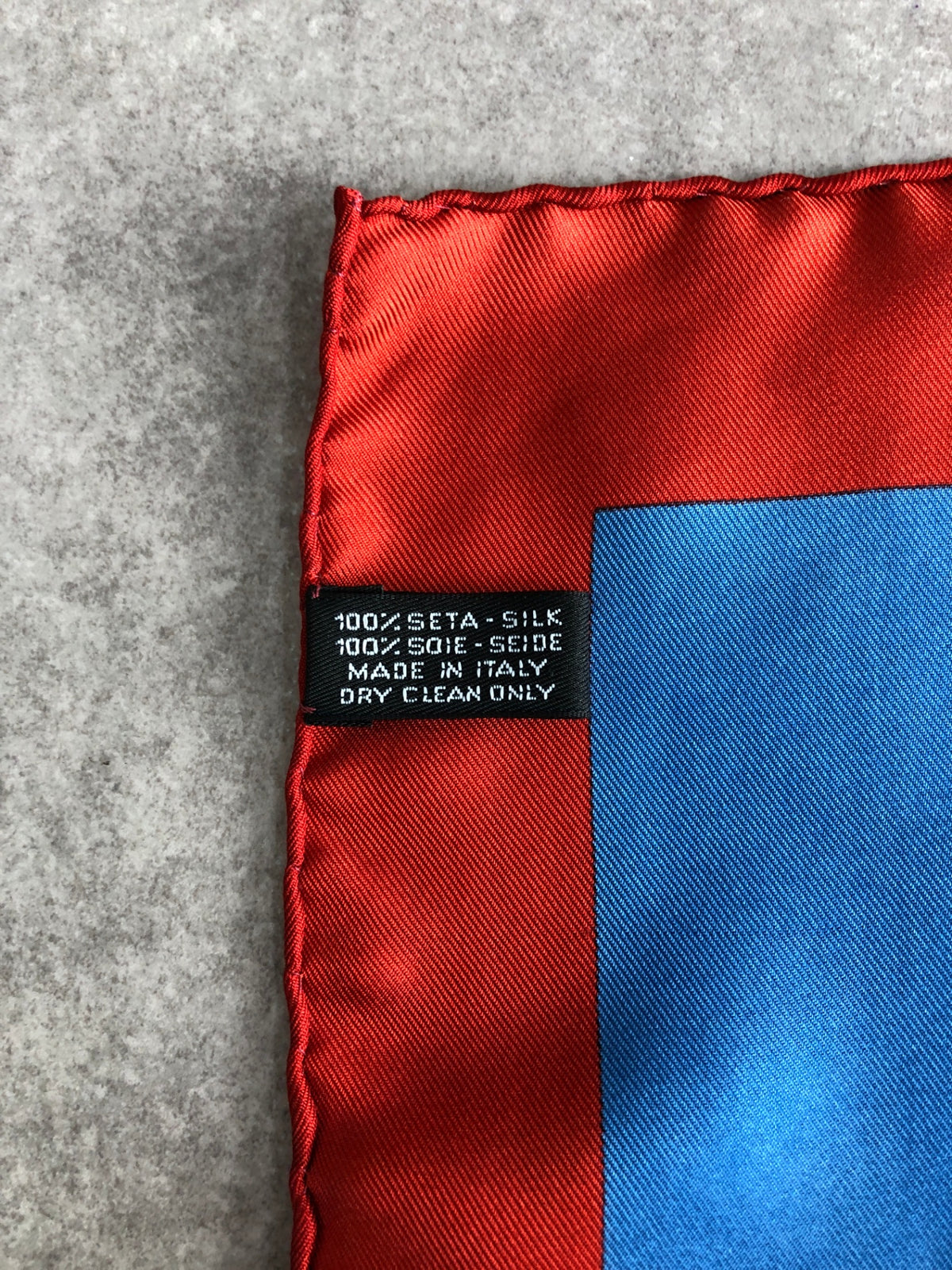 CELINE SILK Scarf Red Vintage gdzfdx