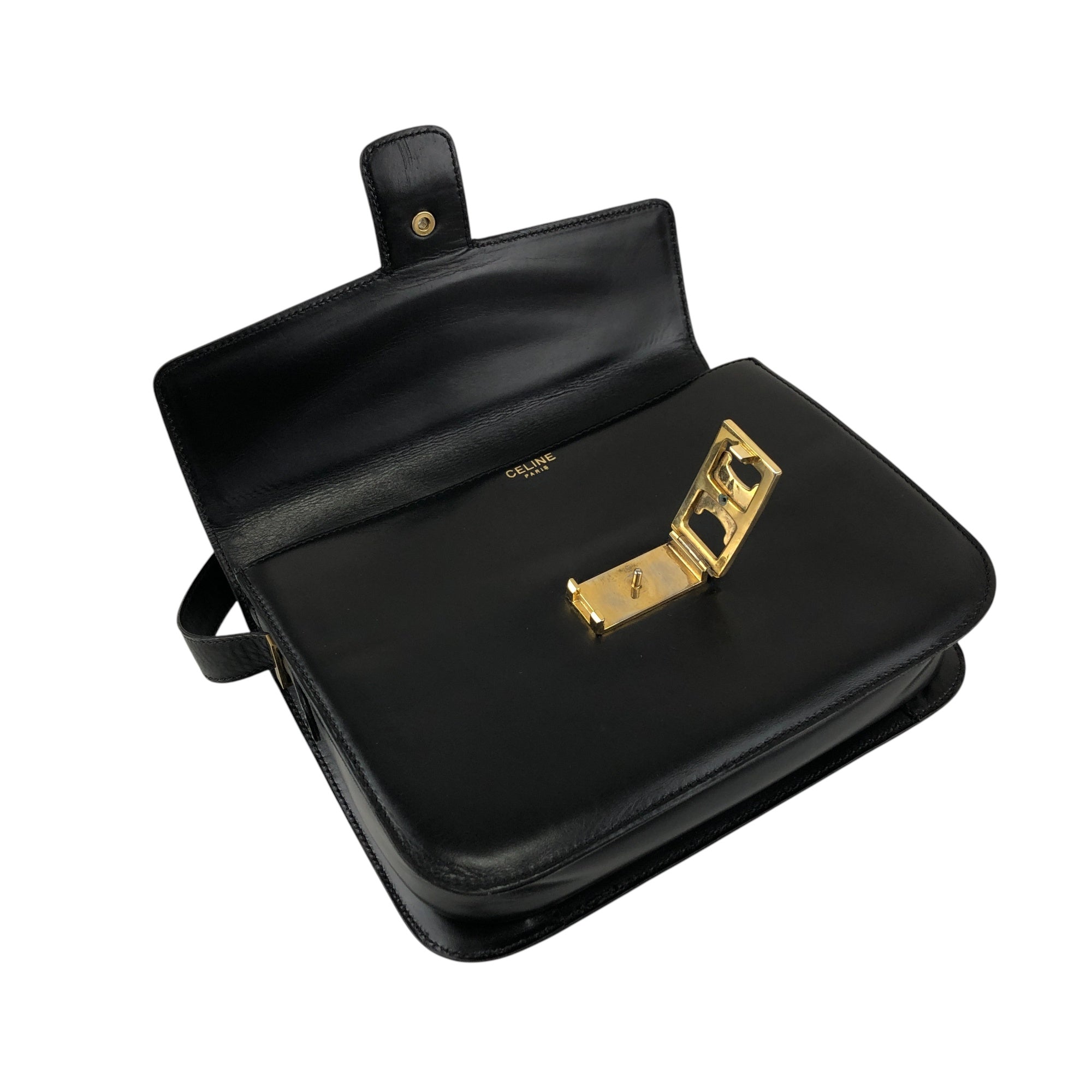 CELINE Triomphe Shoulder bag Black Vintage e7u5pr – VintageShop solo