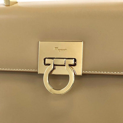 Salvatore Ferragamo Gancini Two-way Handbag Shoulder bag Beige Vintage einekb