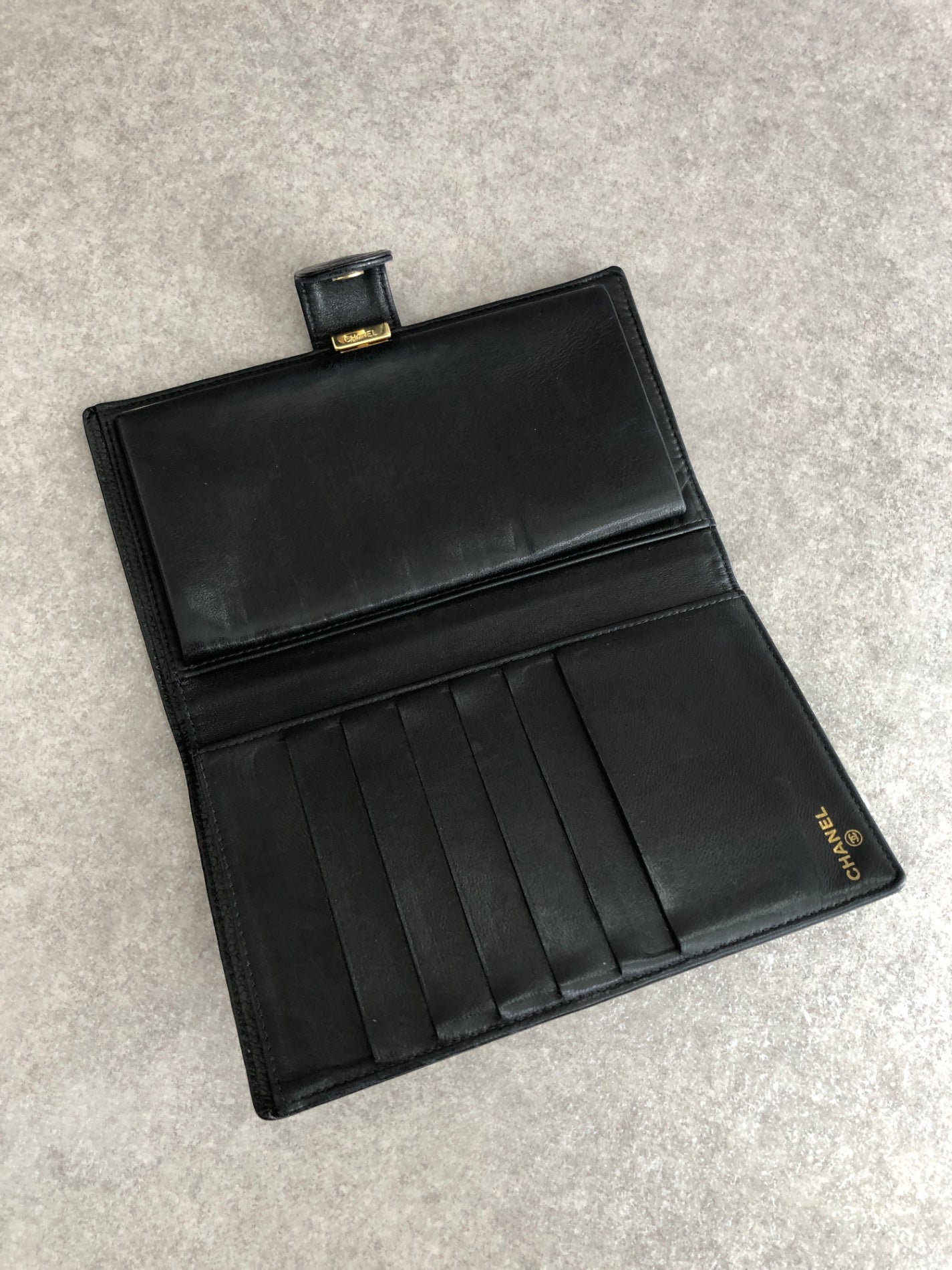 CHANEL Coco Mark Long Wallet Folded Wallet Black Vintage nd3dzs