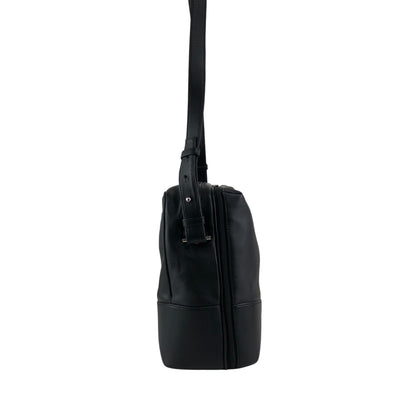 LOEWE Anagram Shoulder bag Black Vintage irfme7