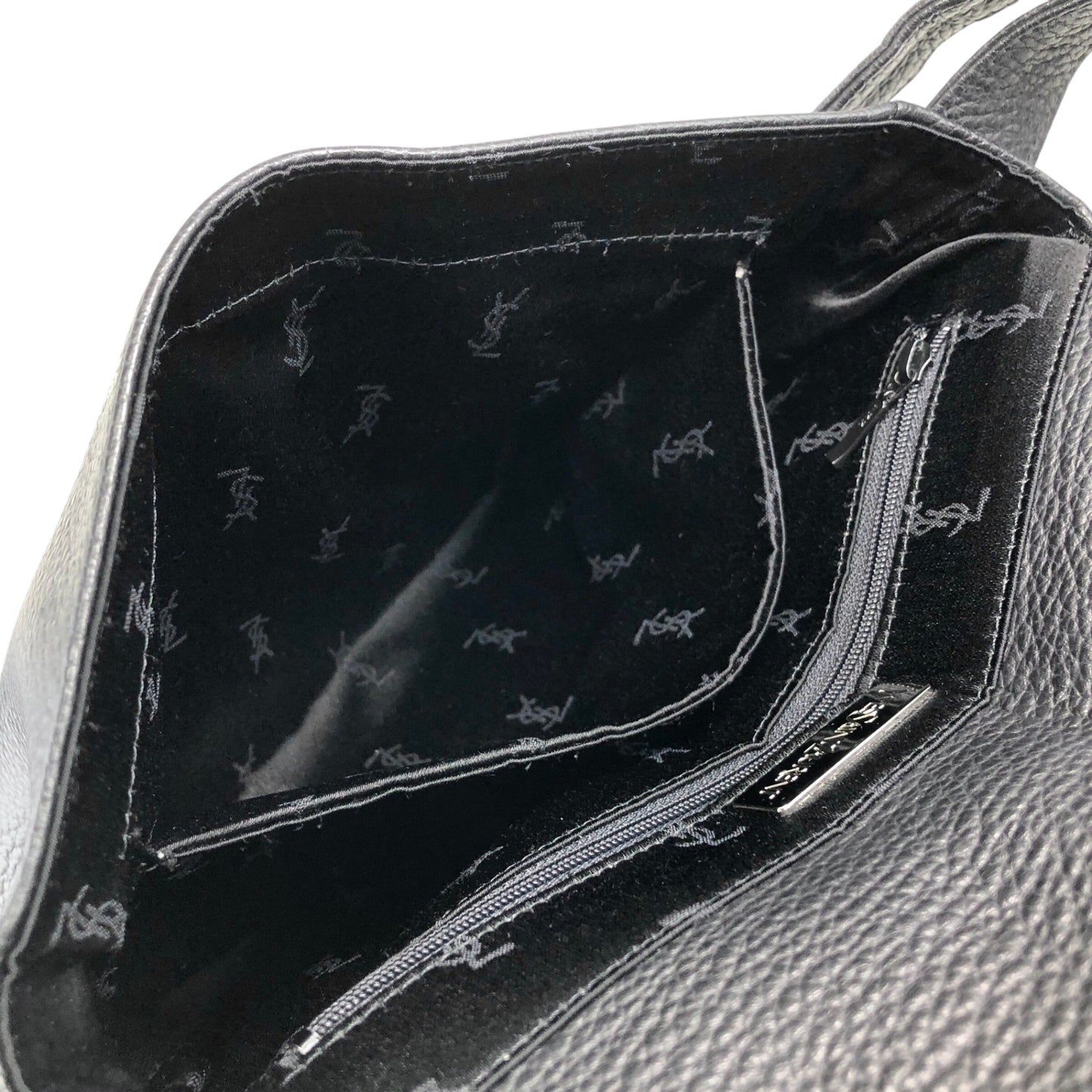 Yves Saint Laurent Logo  Shoulder bag Black Vintage ex2z8n