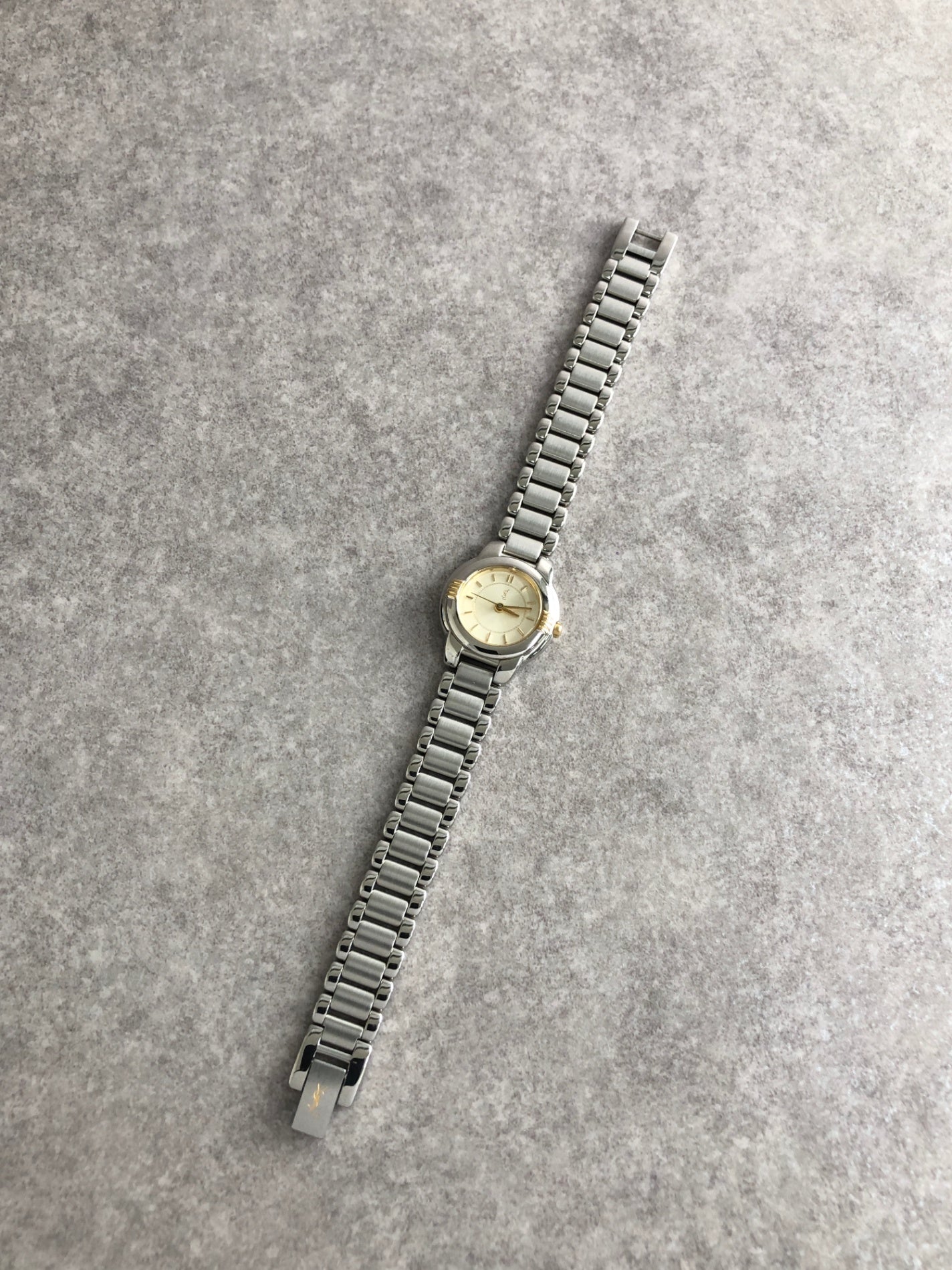 Yves Saint Laurent YSL Logo Watch Silver 5930-F91474 TA Vintage wdberd