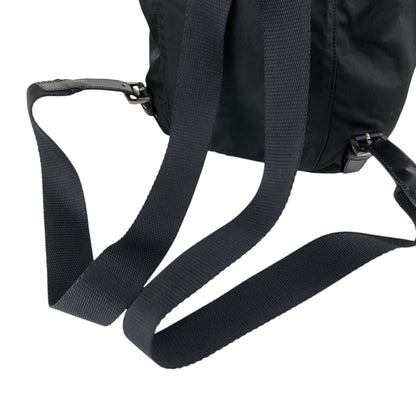 PRADA Tessuto Triangle Logo Front Buckle Backpack Black Vintage 8gfpuf