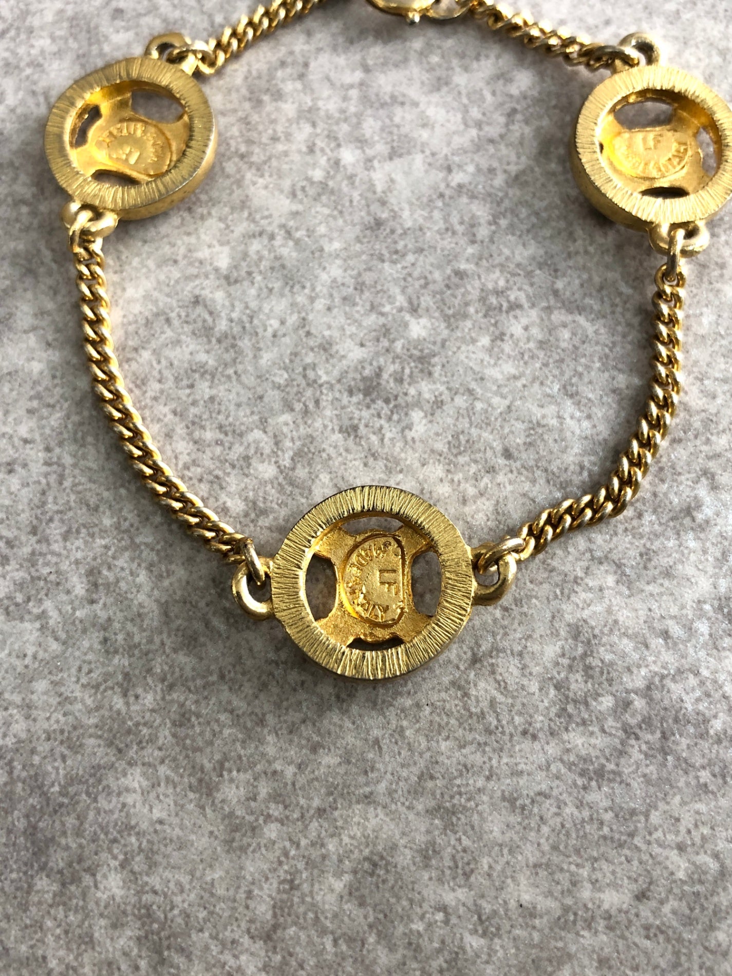 CELINE Blason Bracelet Gold Vintage 8k22jh