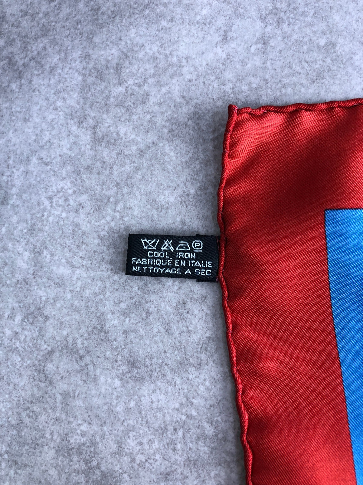 CELINE SILK Scarf Red Vintage gdzfdx
