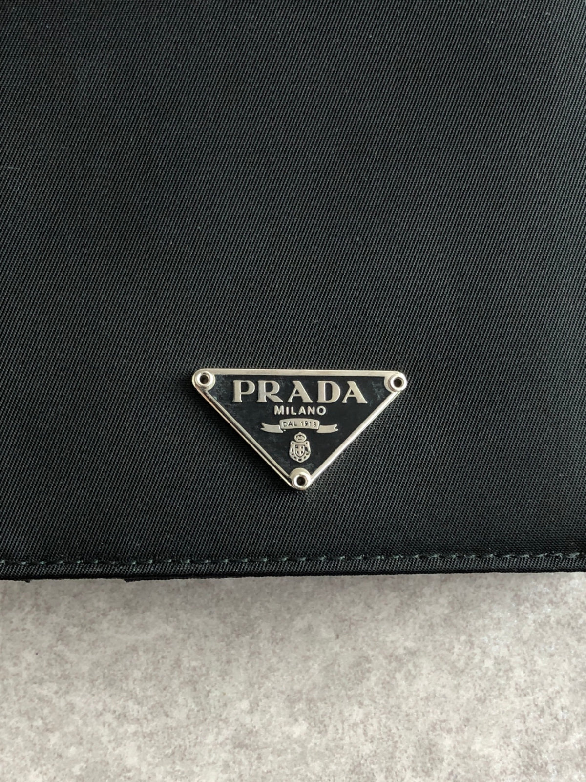 PRADA Tessuto Triangle Logo Folded Wallet Black Vintage 5etdpk 