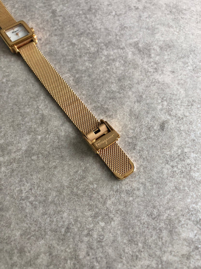 Salvatore Ferragamo Logo Quartz Watch Gold SFBY00219 Vintage bvgk3y