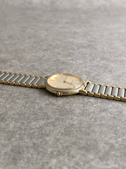 Yves Saint Laurent YSL Logo Quartz Watch Silver 4620-E62267 YO Vintage 73cef2