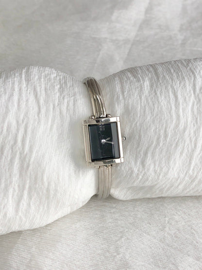 Yves Saint Laurent Quartz Watch Silver×Black 5920-H15441 Vintage 3i4dv4