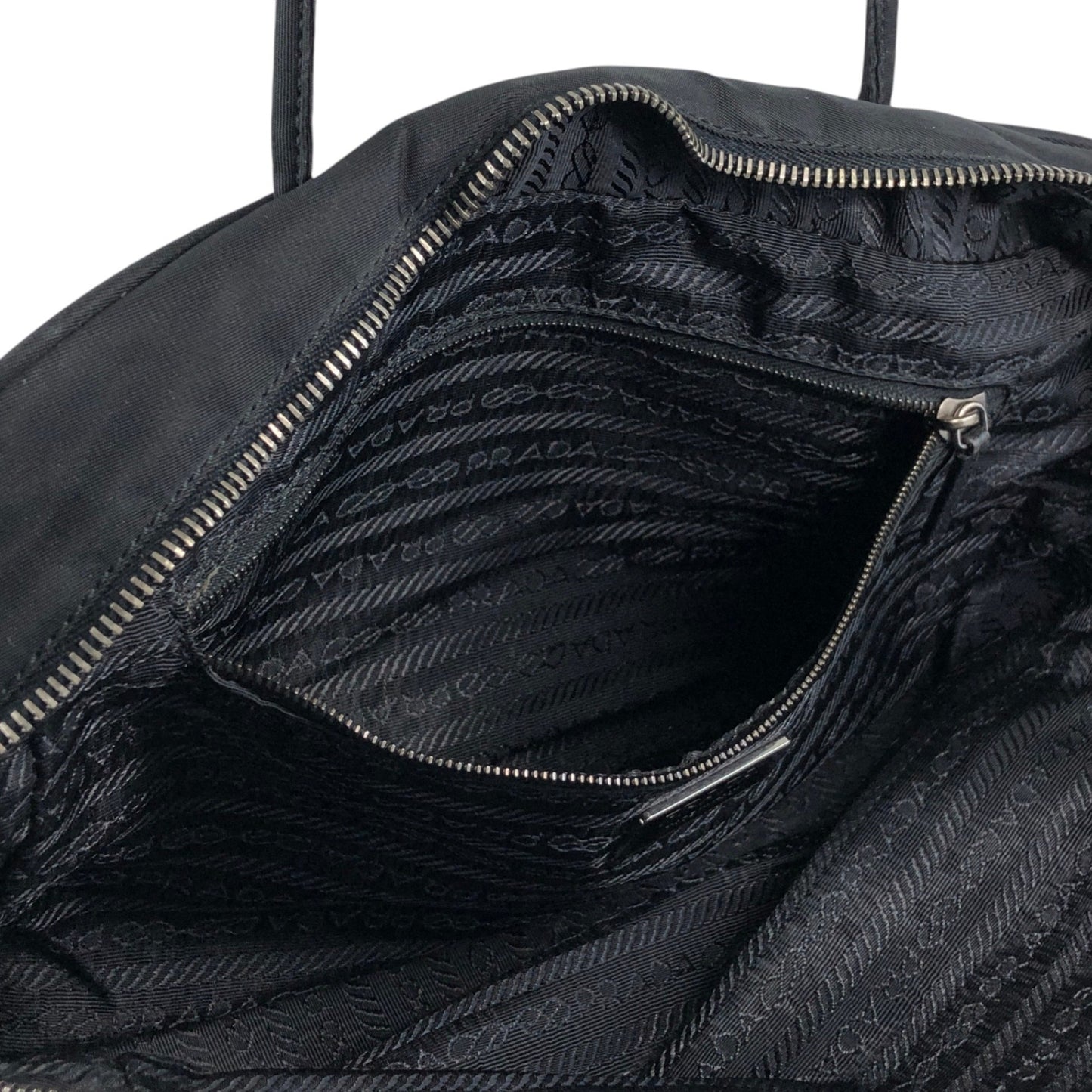 PRADA Tessuto Triangle Logo Handbag Black Vintage w7yvkr