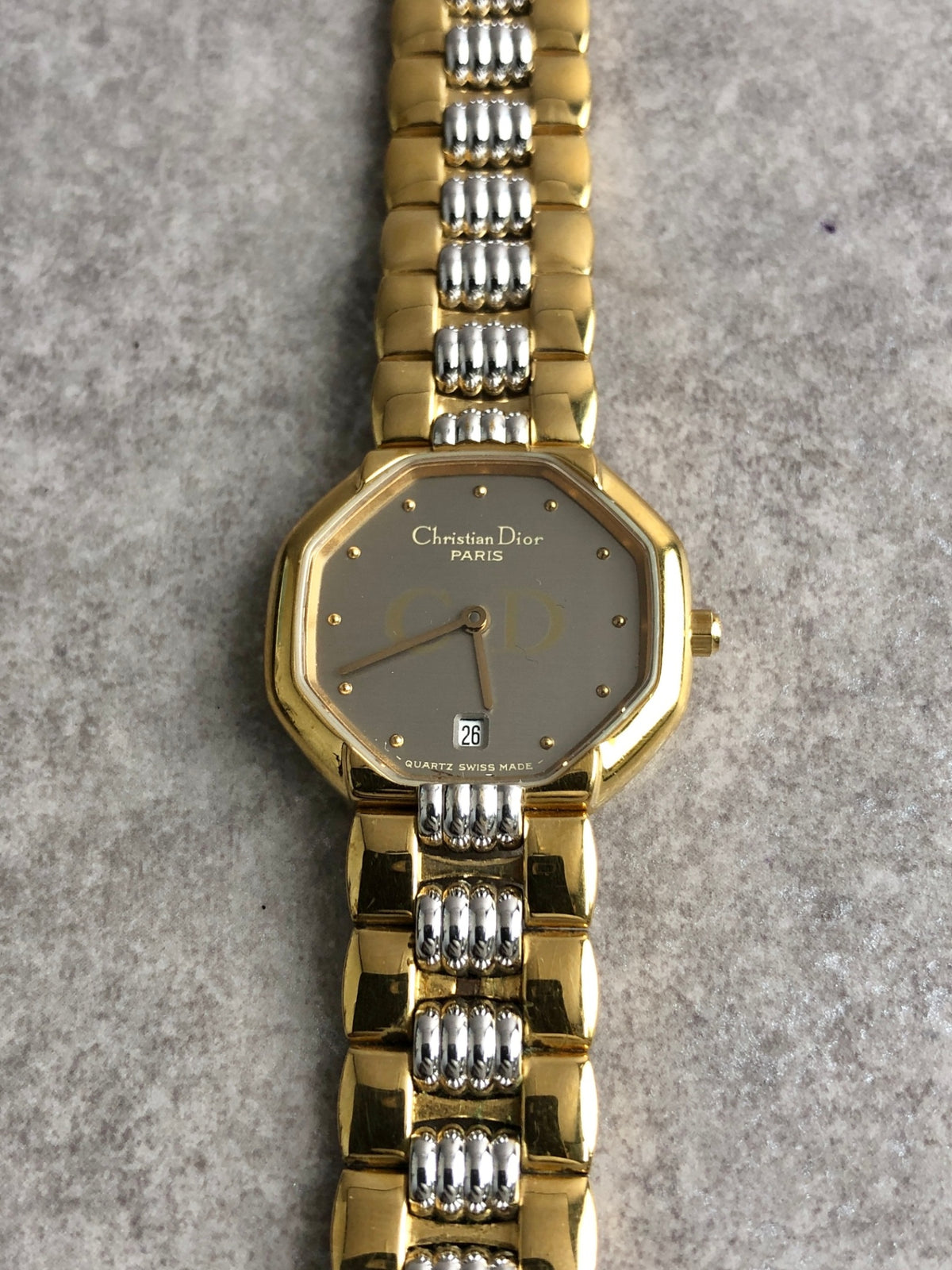 Christian Dior Logo Octagon Quartz Watch Gold D48⁻133 Vintage y8i88y