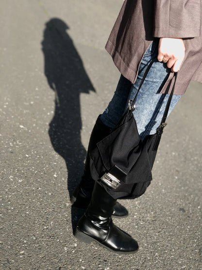 FENDI Logo Shoulder bag Black Vintage vvvemn