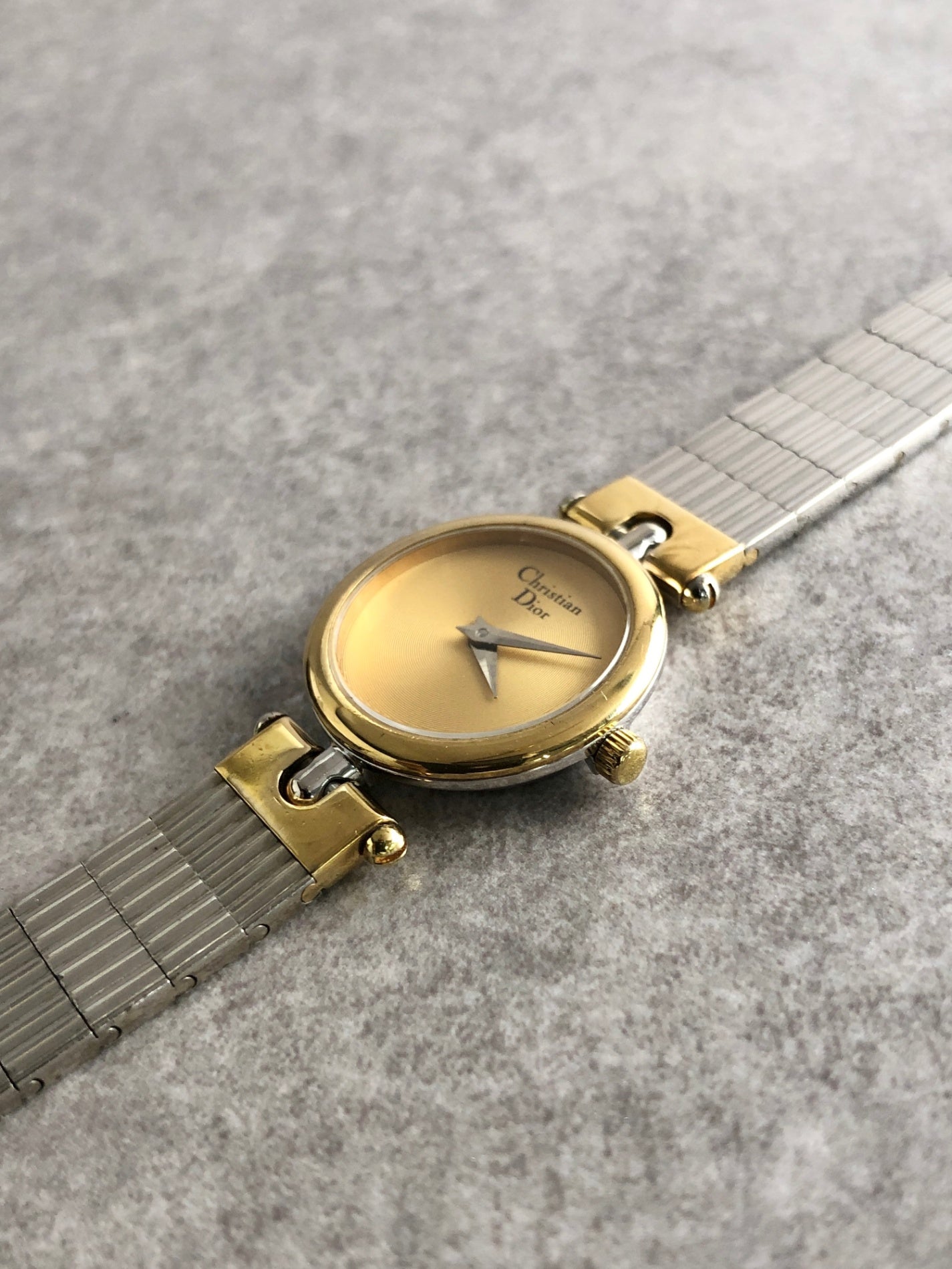 Christian Dior Logo Quartz Watch Silver×Gold 3025 Vintage ngmhnw