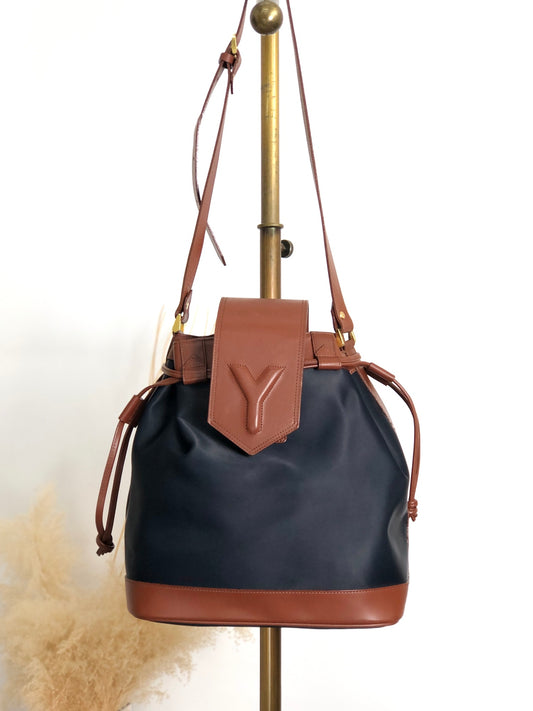 Yves Saint Laurent Logo Drawstring Shoulder bag Brown Vintage vjh7bs