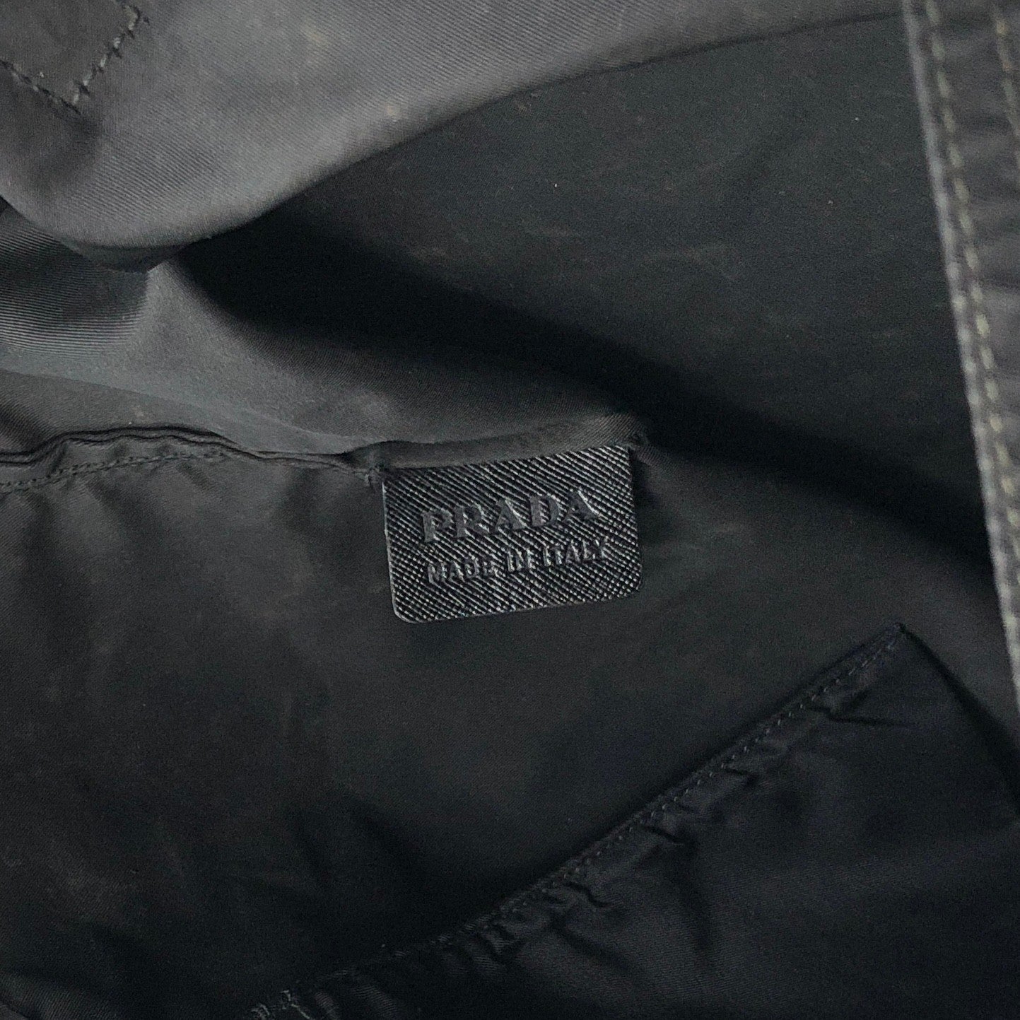 PRADA Tessuto Triangle Logo Totebag Black Vintage znncse