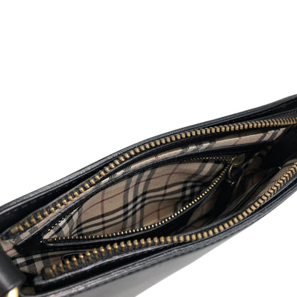 BURBERRY Logo Embossed Shoulder bag Black Vintage h85zzd