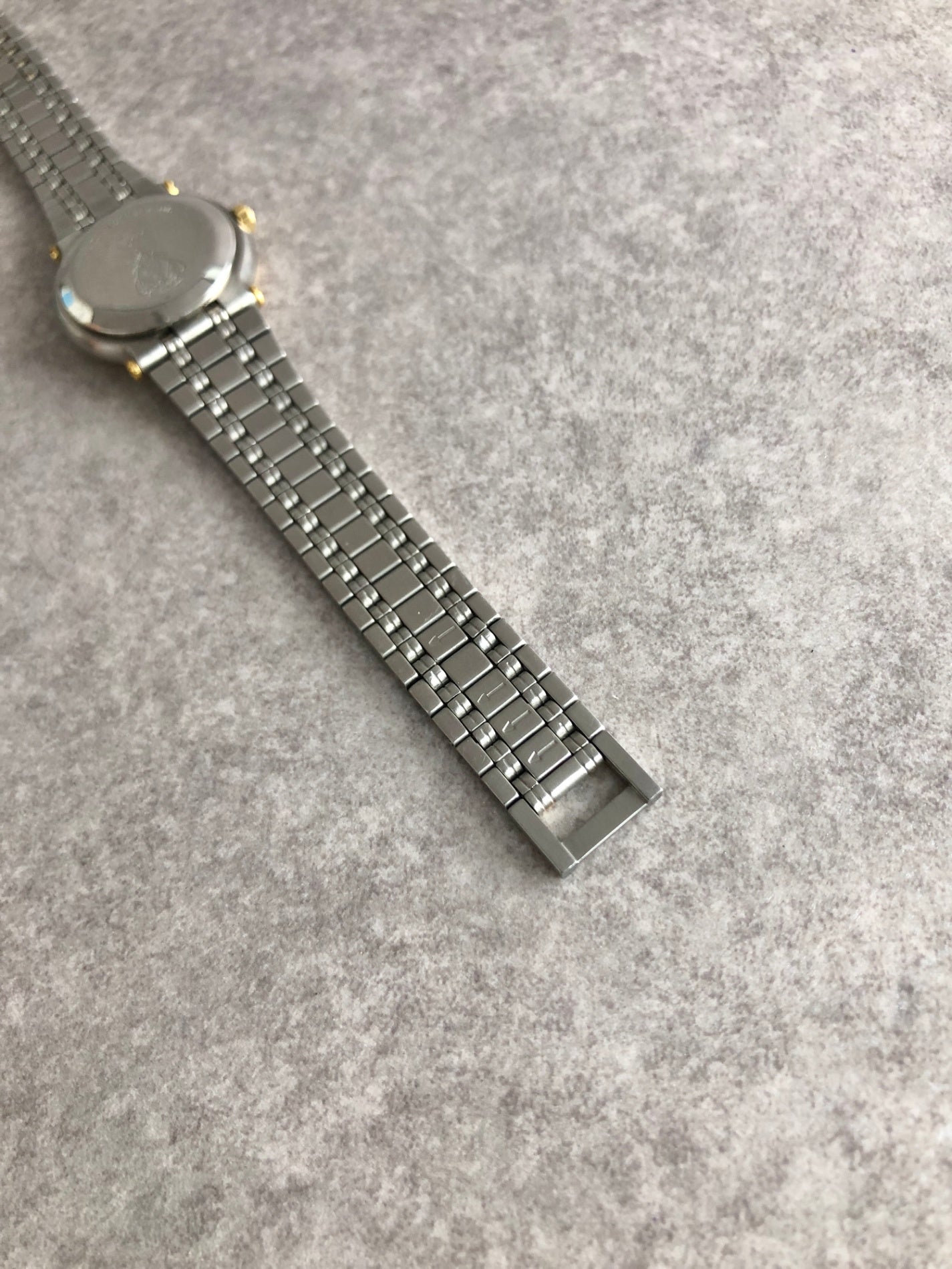 GUCCI Logo Quartz Watch Gold×Silver 9000L Vintage p5fncs