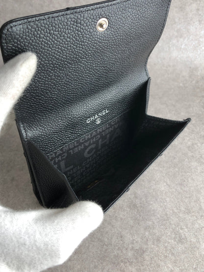 CHANEL Chocolate Bar Folded Wallet Black Vintage 2r56zg