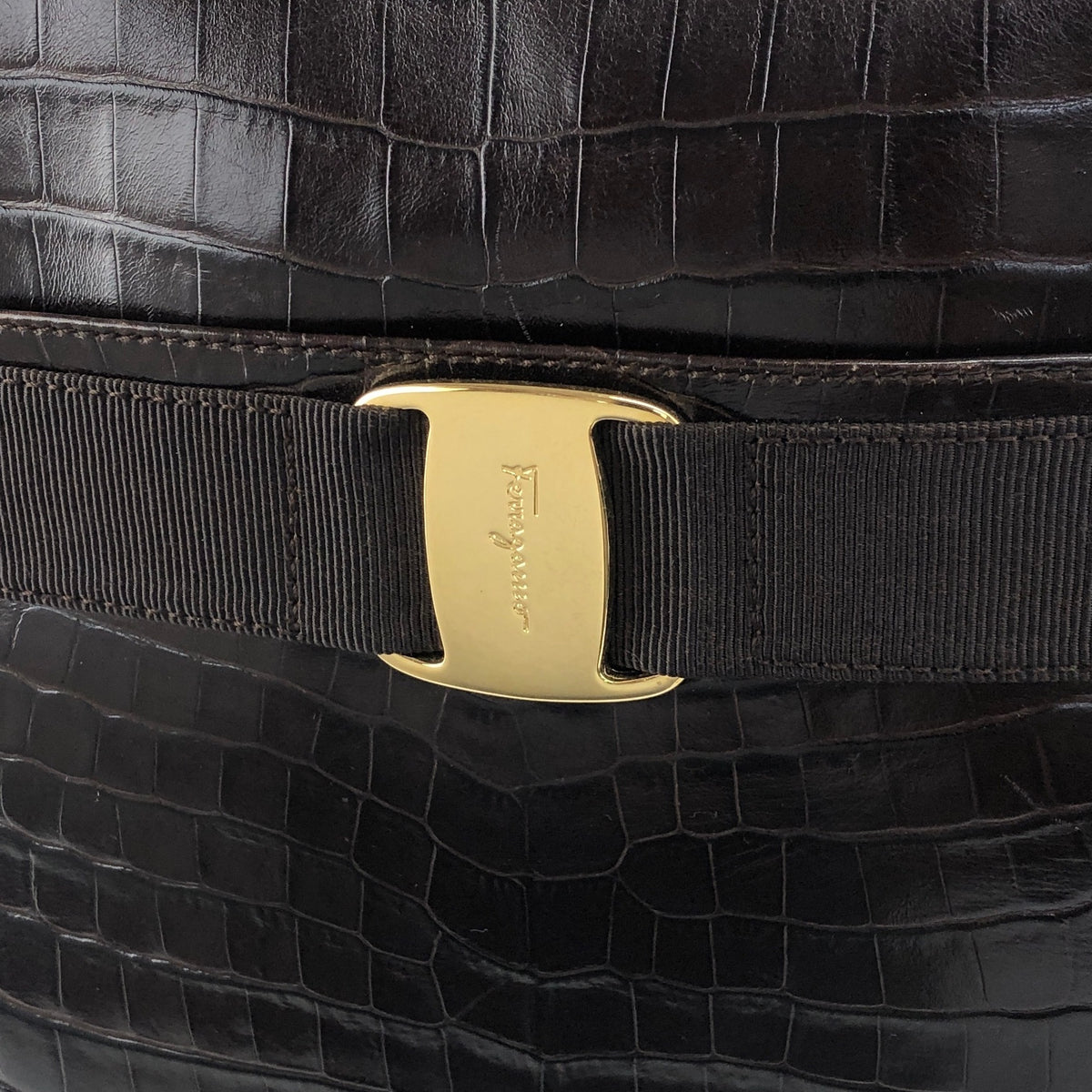 Salvatore Ferragamo Logo Shoulder bag Brown Vintage z3szbs