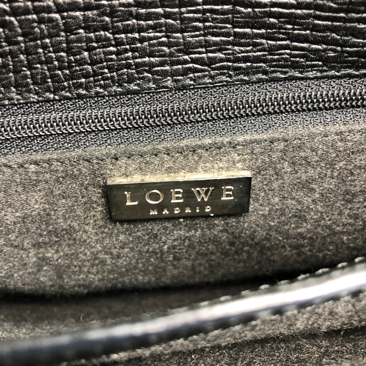 LOEWE Logo Embossed Handbag Black Vintage ycdaui