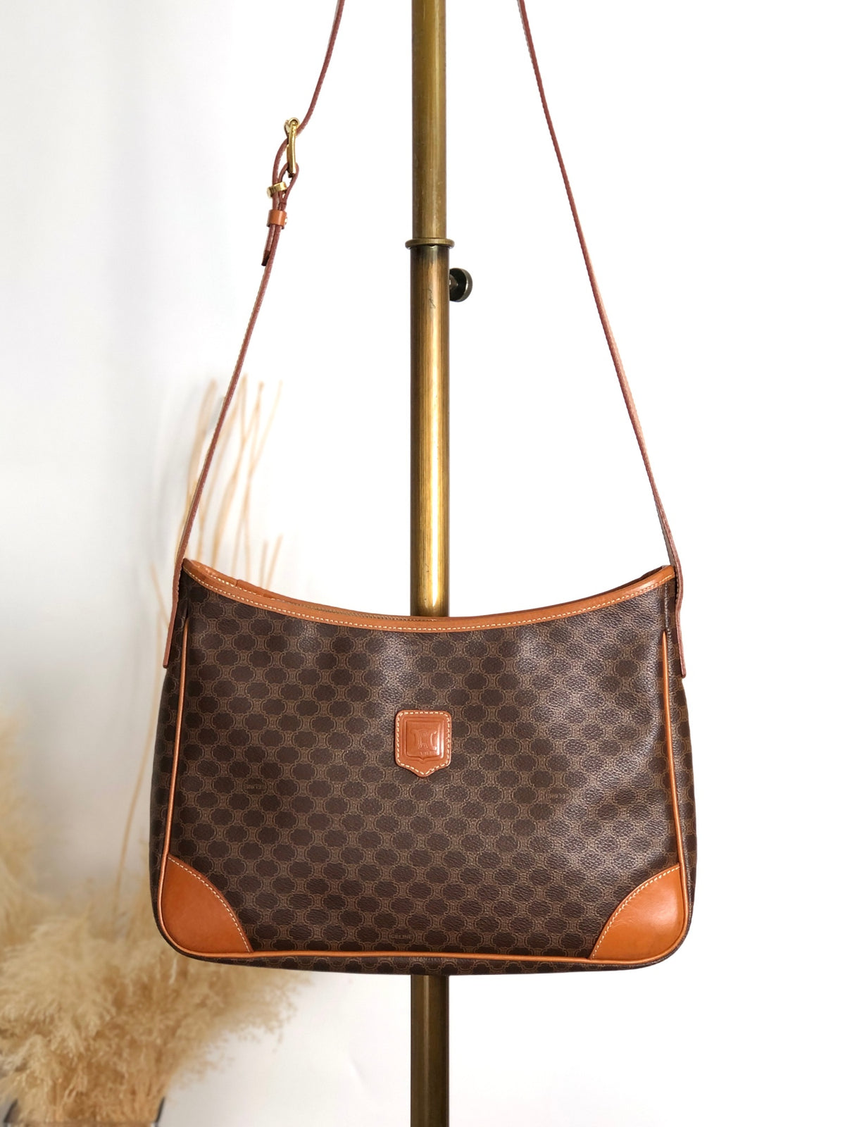 CELINE Macadam Blason Shoulder bag Hobobag Brown Vintage mtbfvr