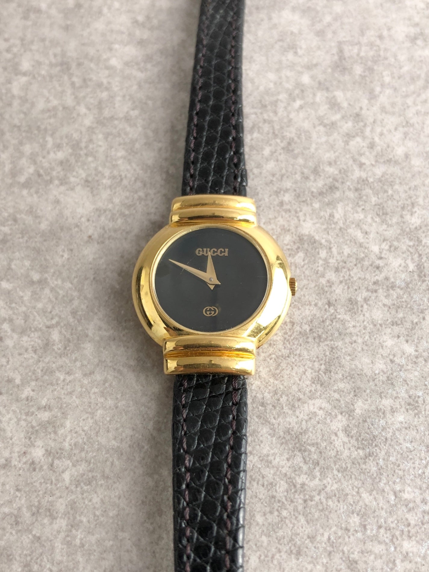 GUCCI Quartz Watch Gold×Black 5300L Vintage j7kah7 – VintageShop solo